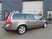 Volvo V70 - 1.6D DRIVe Kinetic Airco Clima Cruise Control - 1 - Thumbnail