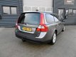 Volvo V70 - 1.6D DRIVe Kinetic Airco Clima Cruise Control - 1 - Thumbnail