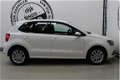 Volkswagen Polo - 1.2 TSI Comfortline AIRCO AUDIO LICHTMETALEN VELGEN CRUISE CONTROL - 1 - Thumbnail