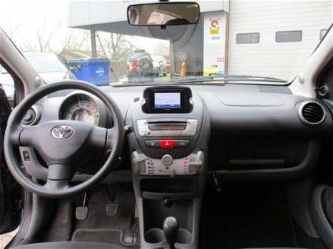 Toyota Aygo - 1.0-12V Comfort Navigator - 1