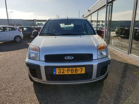 Ford Fusion - 1.4 16V 80 pk Style Edition - 1
