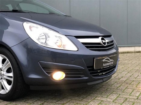 Opel Corsa - 1.4-16V Cosmo Airco / Half leer / Navi / Nap - 1