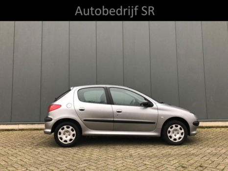 Peugeot 206 - 1.4 Air-line Airco / Nieuwe APK / 5 deurs / NAP - 1