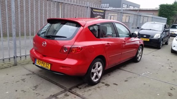 Mazda 3 Sport - 1.6 Touring / Clima / Nieuwe APK - 1