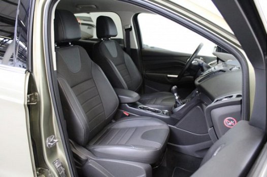 Ford Kuga - 1.6 150pk Titanium |cruisecontrol|parkeersensoren|half-leder|keyless| - 1
