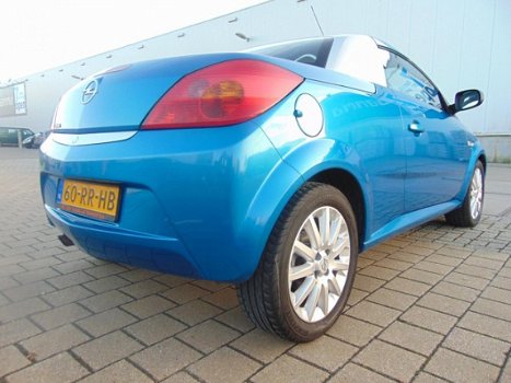 Opel Tigra TwinTop - 1.4-16V Cosmo / Automaat/ 117 Dkm NAP/ Half Leder/ Airco/ Elec Ramen/ Dealer On - 1