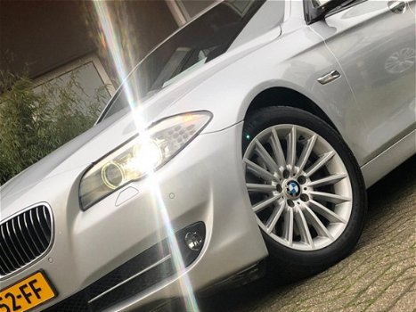 BMW 5-serie Touring - 525d High Executive *Head-up display*Panoramisch dak*Zeer compleet - 1