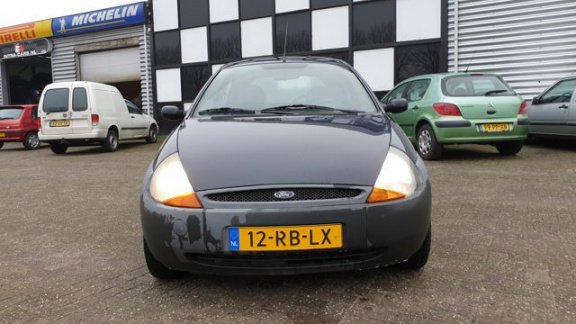 Ford Ka - 1.3 Style Nette Ka, Nieuwe Apk keuring bij aankoop - 1