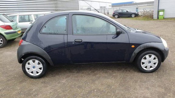 Ford Ka - 1.3 Style Nette Ka, Nieuwe Apk keuring bij aankoop - 1