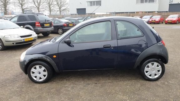 Ford Ka - 1.3 Style Nette Ka, Nieuwe Apk keuring bij aankoop - 1