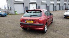 Peugeot 206 - 1.4 XS PRIMA RIJDENDE AUTO, NIEUWE APK KEURING BIJ AANKOOP