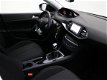 Peugeot 308 - 1.2 PureTech 110pk Blue Lease Executive | CLIMA | NAVI | PANO | PDC - 1 - Thumbnail