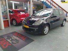 Renault Clio - 1.2-16V Expression /AIRCO/APK