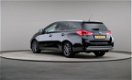 Toyota Auris Touring Sports - 1.8 Hybrid Lease Plus, Navigatie, Panoramadak - 1 - Thumbnail