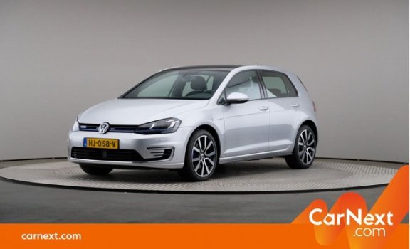 Volkswagen Golf - 1.4 TSI GTE Executive+, INCL. BTW, ACC, Keyless, Panodak, Trekhaak - 1