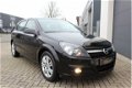 Opel Astra - 1.6 Edition Automaat/Lichtmetaal/Cruise control/Rijklaar - 1 - Thumbnail