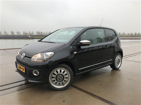 Volkswagen Up! - 1.0 high up - 1