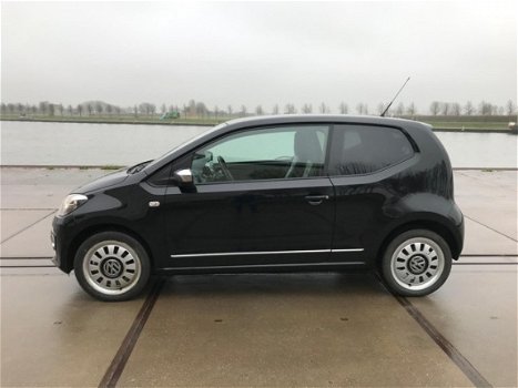 Volkswagen Up! - 1.0 high up - 1