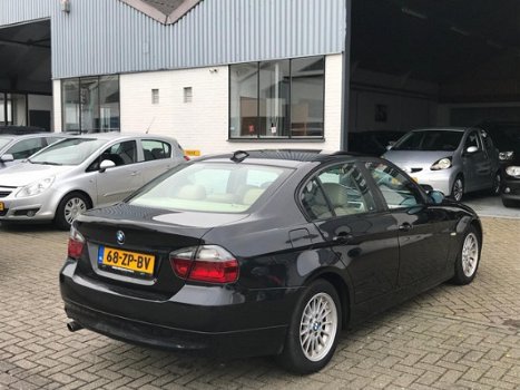 BMW 3-serie - 318d Executive Cruise/ Leer/ MFC/ NAP/ APK - 1