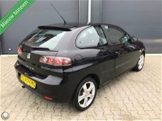 Seat Ibiza - 1.6 16V 105PK Sportstyle Airco/16 inch/ Elektr.pakket