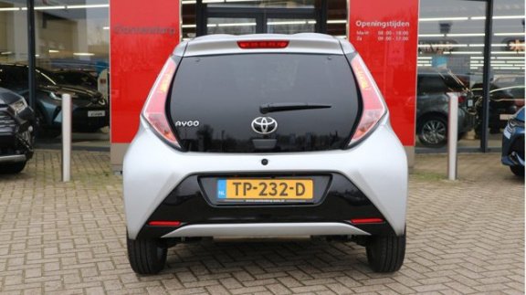 Toyota Aygo - 1.0 VVT-i x-joy | Navigatie | Achteruitrijcamera | Climate Control | - 1