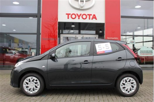 Toyota Aygo - 1.0 VVT-i x-play | 5 jaar garantie + 5 jaar gratis onderhoud - 1