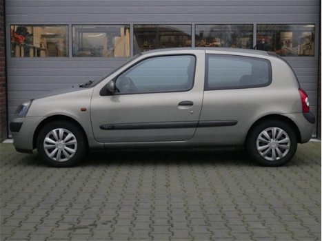 Renault Clio - 1.2-16V Dynamique - 1