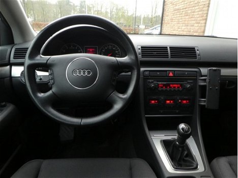 Audi A4 Avant - 2.0 Pro Line - 1