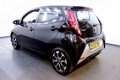 Toyota Aygo - 1.0 VVT-i x-cite Airco, Camera, Multi Media - 1 - Thumbnail