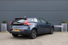 Volvo V40 - T2 Nordic+ Navigatie| Bluetooth| LED| PDC| Cruise Control