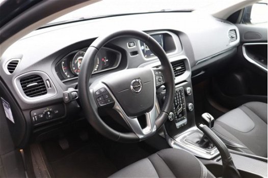 Volvo V40 - T2 Nordic+ Navigatie| Bluetooth| LED| PDC| Cruise Control - 1