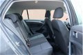 Volkswagen Golf - 1.6 TDi 110pk 5-drs Trendline | Airco | Cruise | Trekhaak - 1 - Thumbnail