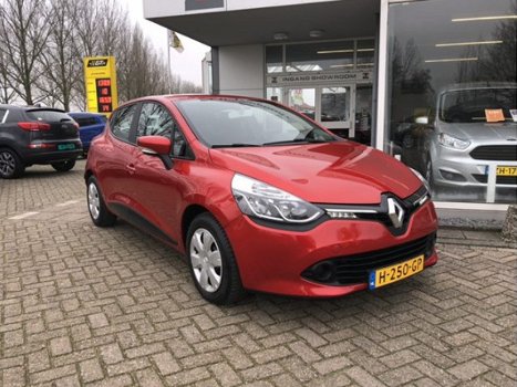 Renault Clio - 1.2 Authentique Navigatie, Airco, Pdc - 1