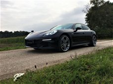 Porsche Panamera - Prachtige in topstaat €47.500 3.0 V6