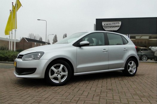 Volkswagen Polo - 1.4 85PK 5D Comfort Line AIRCO/TREKHAAK - 1