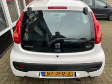 Peugeot 107 - 1.0-12V Sublime Airco LMV 14" Mistlampen 2e Eig