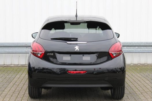 Peugeot 208 - 1.2 82pk Signature NAVI, LM VELGEN - 1