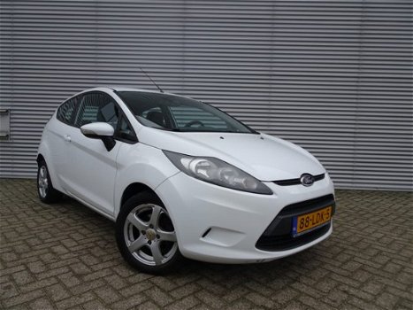 Ford Fiesta - 1.25 Limited / Airco / Elek. Ramen + Spiegels / 15