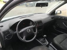 Volkswagen Golf - 1.4-16V