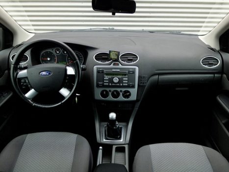 Ford Focus Wagon - Van 1.6 TDCi Trend Grijskenteken Klimaatregeling, Cruisecontrol, Nette staat - 1