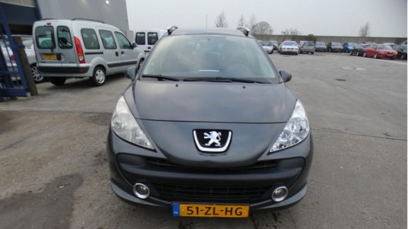 Peugeot 207 SW - 1.6 HDI XS Pano / Airco / Trekhaak / Elek ramen - 1