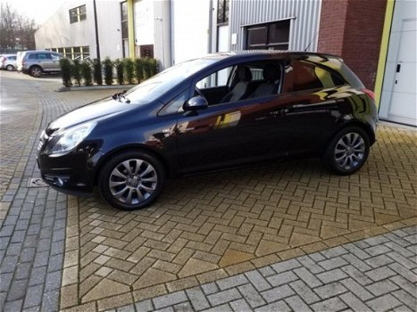 Opel Corsa - 1.2-16V '111' Edition Zwart Airco 2e eigenaar - 1