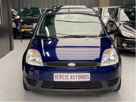 Ford Fiesta - 1.3 Core 112.658 KM 5-deurs LMV 16'' - 1