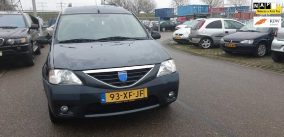 Dacia Logan MCV - 1.6 Lauréate 7p. , met Airco - 1