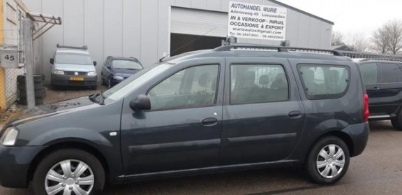 Dacia Logan MCV - 1.6 Lauréate 7p. , met Airco - 1