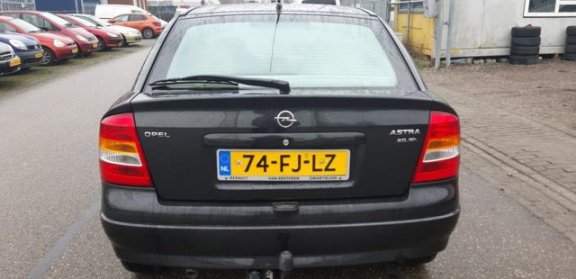 Opel Astra - 2.0-16V Diamond , met Airco - 1