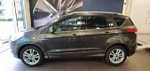 Ford Kuga - 1.6 EcoBoost 150pk 2WD Titanum Plus - 1 - Thumbnail