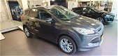 Ford Kuga - 1.6 EcoBoost 150pk 2WD Titanum Plus - 1 - Thumbnail