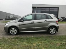 Mercedes-Benz B-klasse - 200 Avantgarde 2006 Automaat met Leder/Climate