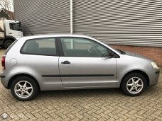 Volkswagen Polo - 1.2 Trendline